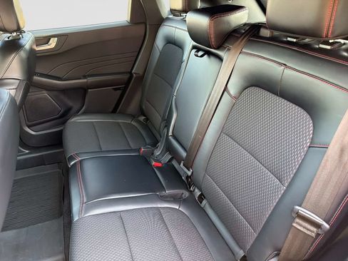 Used 2024 Ford Escape ST-Line w/ Tech Pack #1 AWD/4WD image 12