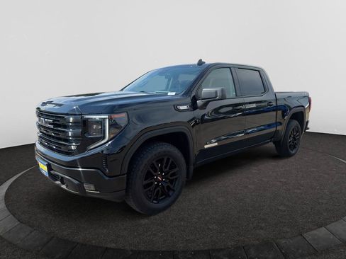 Used 2023 GMC Sierra 1500 Elevation w/ Preferred Package AWD/4WD image 2