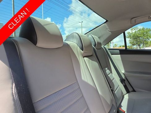 Certified 2017 Toyota Camry SE w/ Moonroof Package FWD image 18
