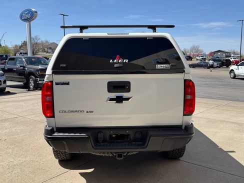 Used 2019 Chevrolet Colorado ZR2 AWD/4WD image 4