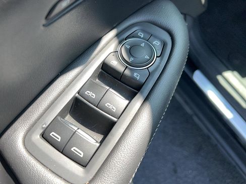 Used 2024 Cadillac XT6 Premium Luxury w/ Technology Package image 13