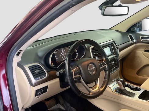 Used 2016 Jeep Grand Cherokee Laredo image 9