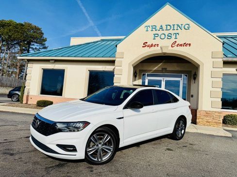Used 2019 Volkswagen Jetta R-Line image 15