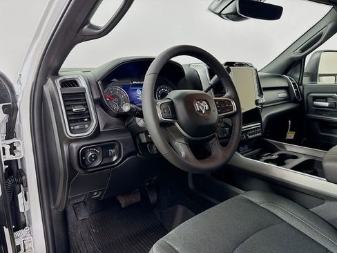 Used 2025 RAM 2500 Big Horn image 9