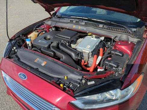 Used 2014 Ford Fusion Titanium FWD image 35