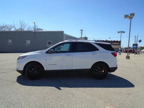 Used 2021 Chevrolet Equinox Premier w/ Redline Edition image 4
