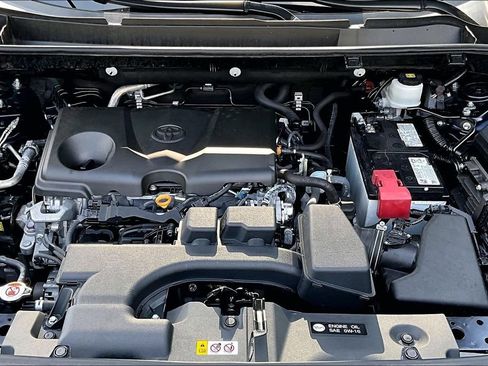 Used 2024 Toyota RAV4 XLE w/ Convenience Package FWD image 23