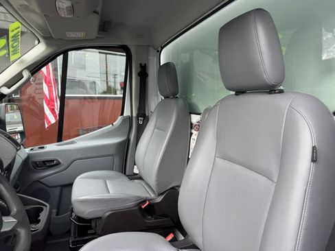Used 2019 Ford Transit 350 156 DRW RWD image 17