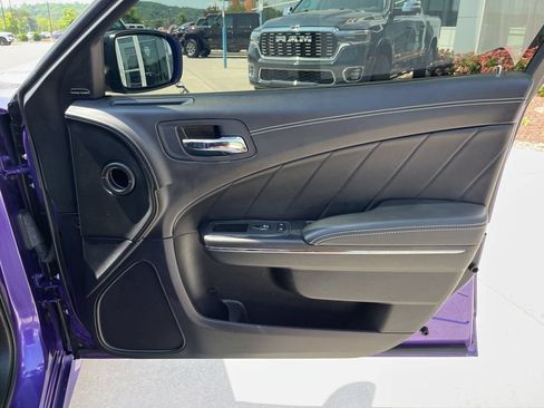Used 2023 Dodge Charger SRT Hellcat w/ Harman/Kardon Audio Group RWD image 34