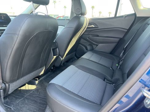 Certified 2024 Chevrolet Trax LT w/ LT Convenience Package image 9