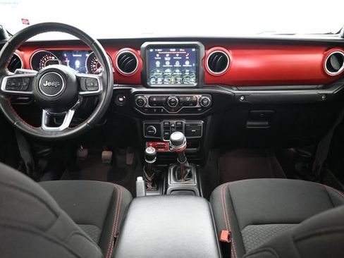 Used 2022 Jeep Gladiator Rubicon AWD/4WD image 16
