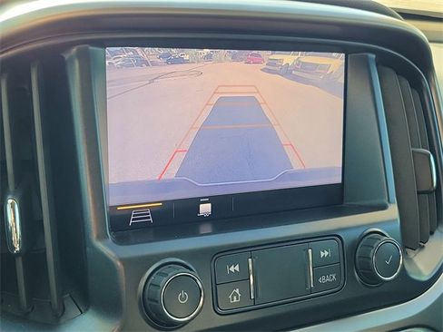 Used 2019 Chevrolet Colorado Z71 image 14