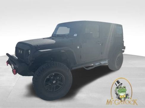 Used 2013 Jeep Wrangler Unlimited Sport image 1