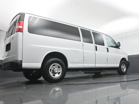 Used 2023 Chevrolet Express 3500 LS RWD image 52