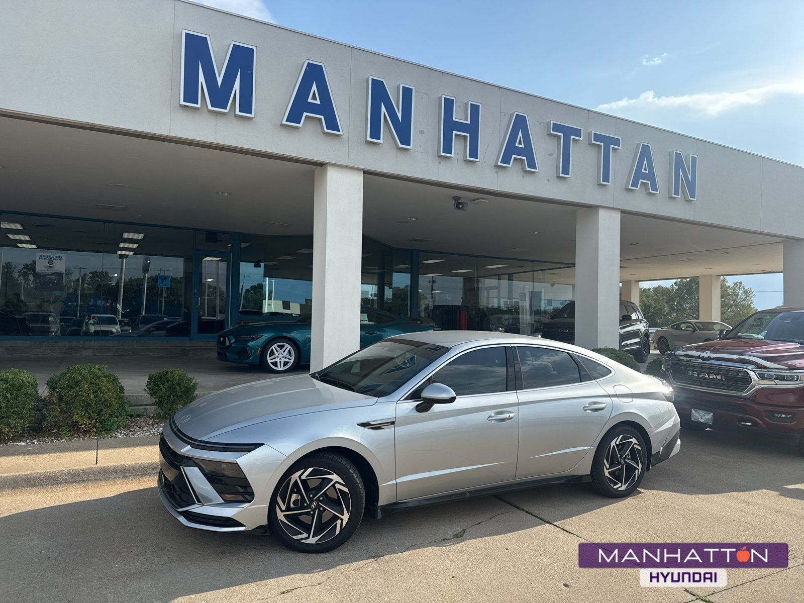 Used 2026 Hyundai Sonata SEL FWD image 1