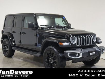 Used 2025 Jeep Wrangler Unlimited Sahara