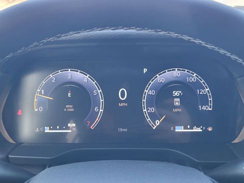 New 2026 Jeep Grand Cherokee Altitude image 14