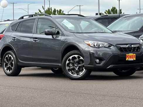 Used 2023 Subaru Crosstrek 2.0i Premium AWD/4WD image 2