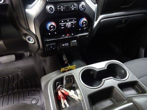 Used 2022 Chevrolet Silverado 2500 LT w/ Convenience Package AWD/4WD image 42