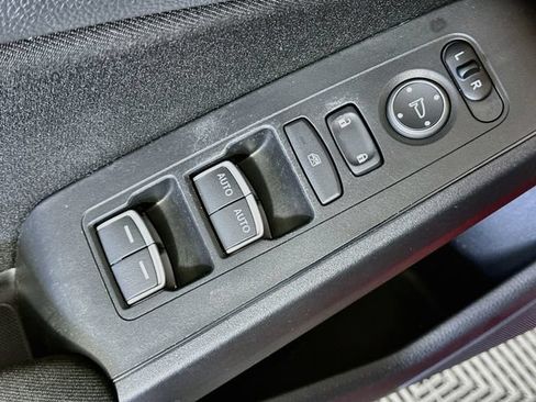 Used 2022 Honda Civic Sport image 19