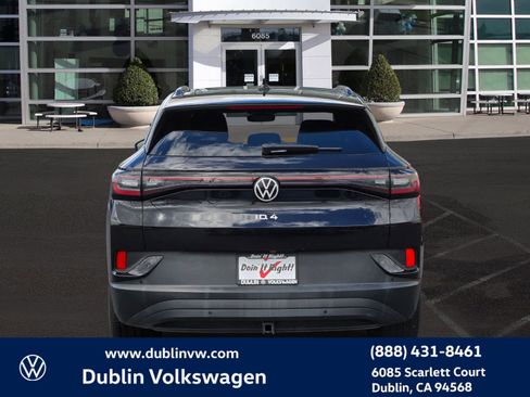Used 2023 Volkswagen ID.4 Pro S image 5