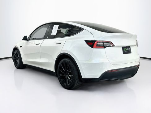Used 2021 Tesla Model Y Long Range AWD/4WD image 5