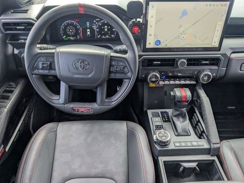 Used 2025 Toyota Tacoma TRD Pro AWD/4WD image 35