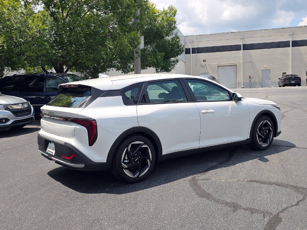 New 2026 Kia K4 EX FWD image 3