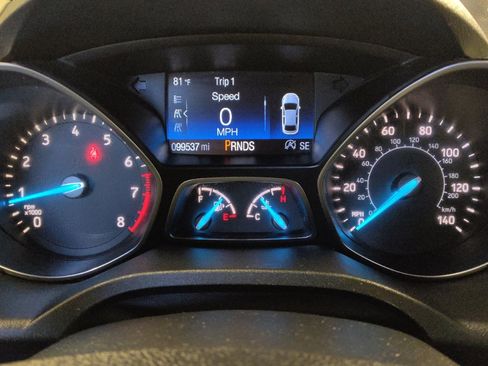 Used 2018 Ford Escape SE FWD image 23