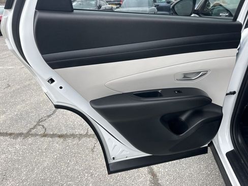 Used 2025 Hyundai Tucson SEL image 26
