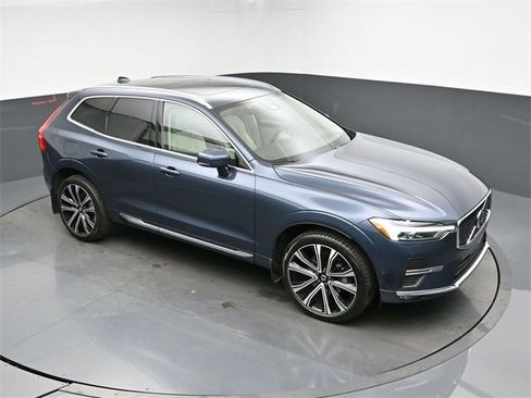 Used 2023 Volvo XC60 B5 Ultimate w/ Climate Package image 46
