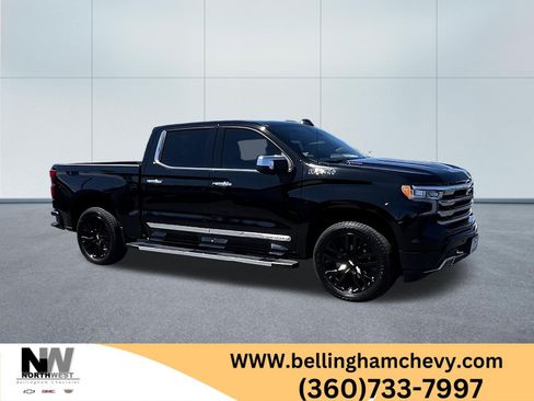 Used 2024 Chevrolet Silverado 1500 High Country w/ High Country Premium Package AWD/4WD image 1