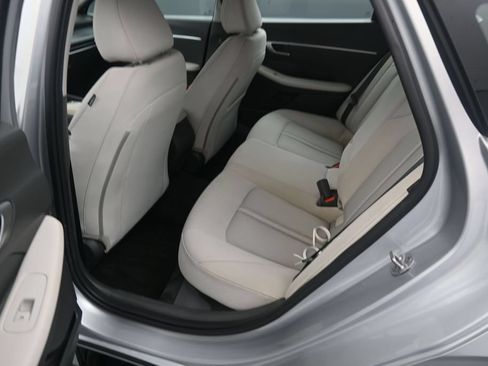 Used 2024 Hyundai Sonata SEL FWD image 17