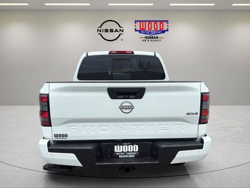 New 2026 Nissan Frontier SV AWD/4WD image 3