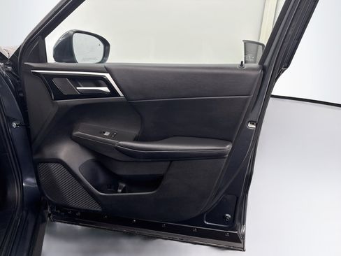 Used 2024 Mitsubishi Outlander SE AWD/4WD image 35