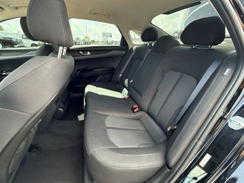 Used 2021 Kia K5 LXS image 23