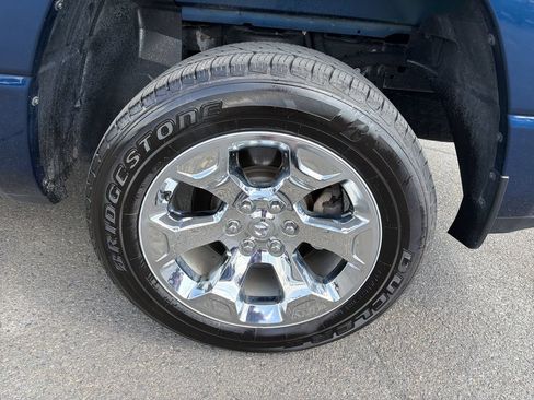 Used 2023 RAM 1500 Big Horn AWD/4WD image 32