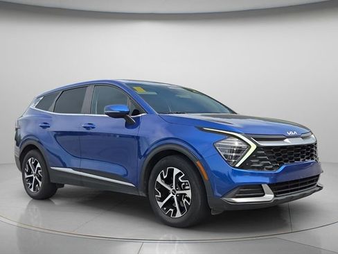 Used 2024 Kia Sportage EX image 8