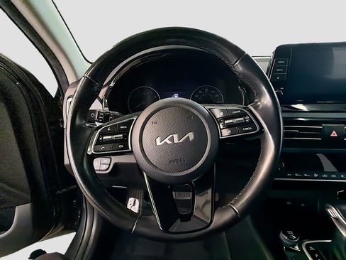 Used 2023 Kia Seltos S image 13