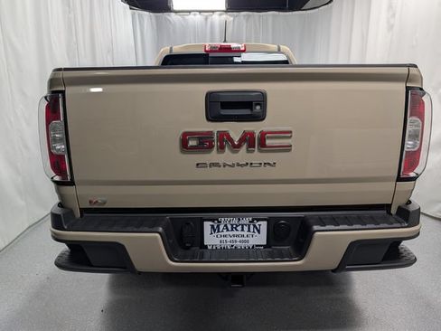 Used 2022 GMC Canyon Elevation AWD/4WD image 5