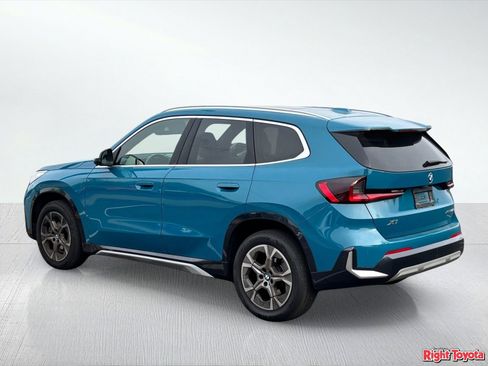 Used 2023 BMW X1 xDrive28i w/ Premium Package AWD/4WD image 3