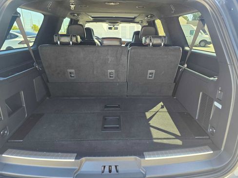 Used 2024 Lincoln Navigator L Black Label AWD/4WD image 15