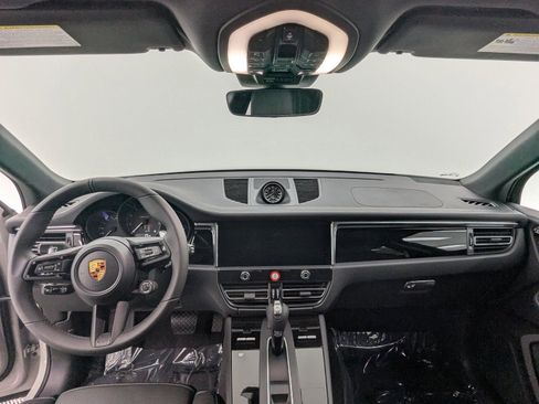 New 2026 Porsche Macan Turbo image 20