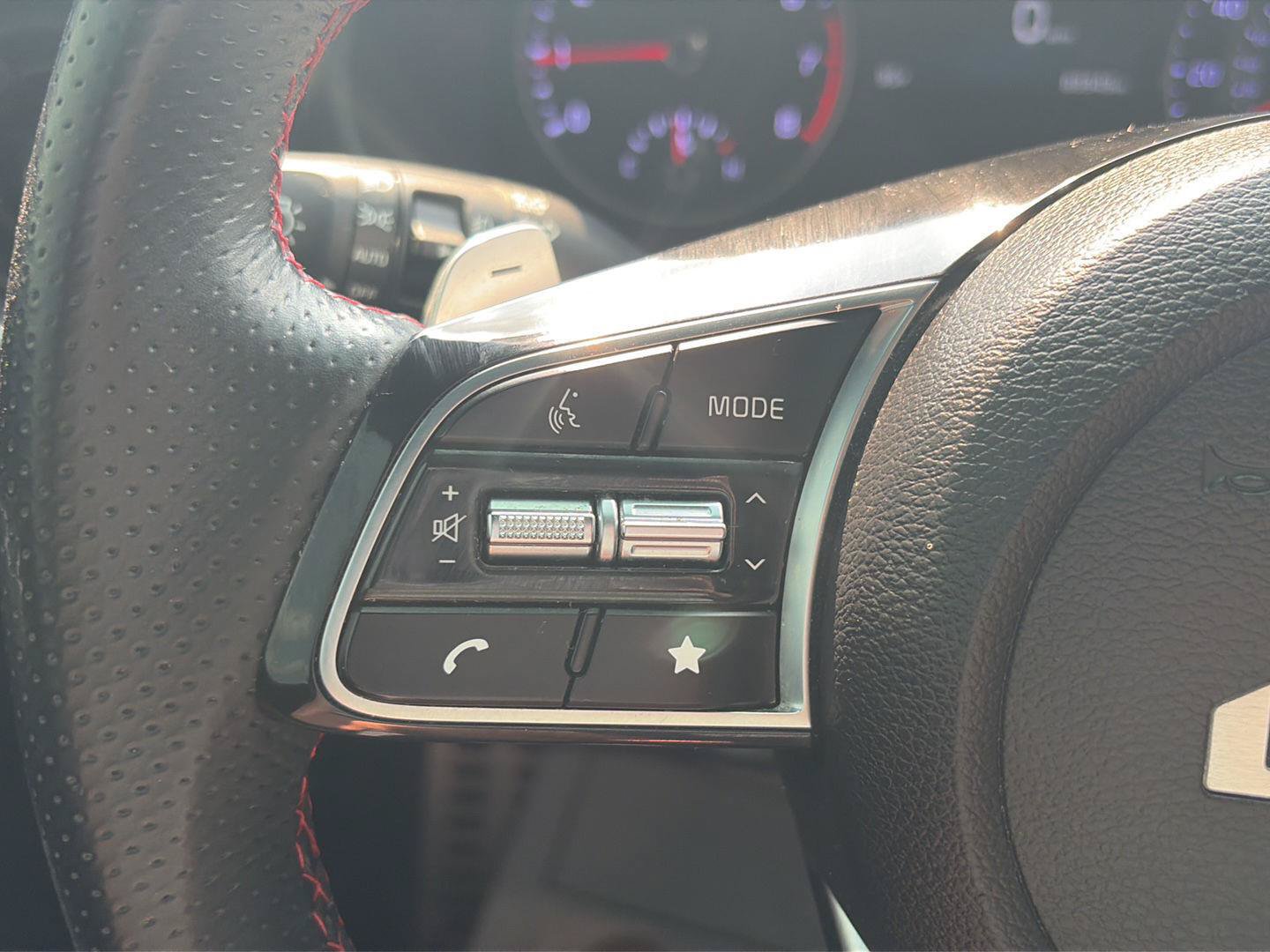 Used 2023 Kia Forte GT w/ GT2 Package FWD image 31