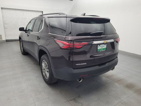 Used 2022 Chevrolet Traverse LT FWD image 5
