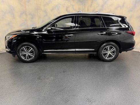 Used 2017 INFINITI QX60 Luxe AWD/4WD image 3