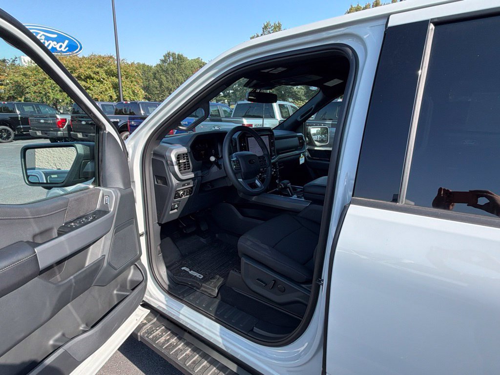 New 2026 Ford F150 XLT w/ Equipment Group 302A MID AWD/4WD image 12