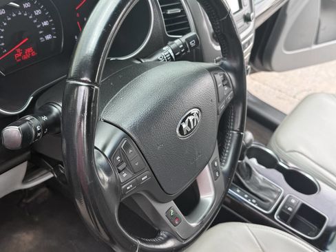 Used 2014 Kia Sorento EX AWD/4WD image 9