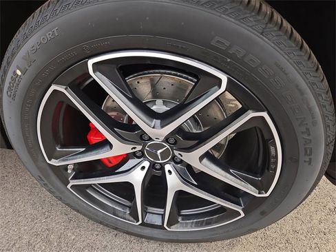 New 2026 Mercedes-Benz GLE 63 AMG S image 33