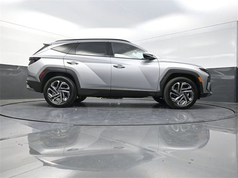 New 2026 Hyundai Tucson Limited image 39